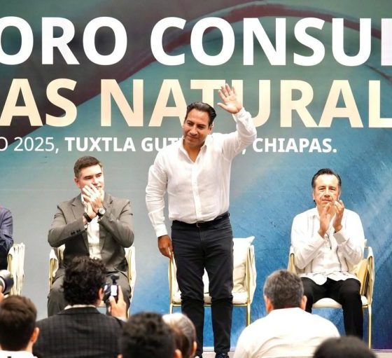Gobernador de Chiapas firma convenio de desarrollo energético