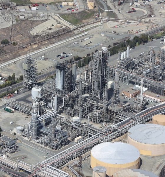 Escalada entre Israel e Irán dispara precio del petróleo y del oro