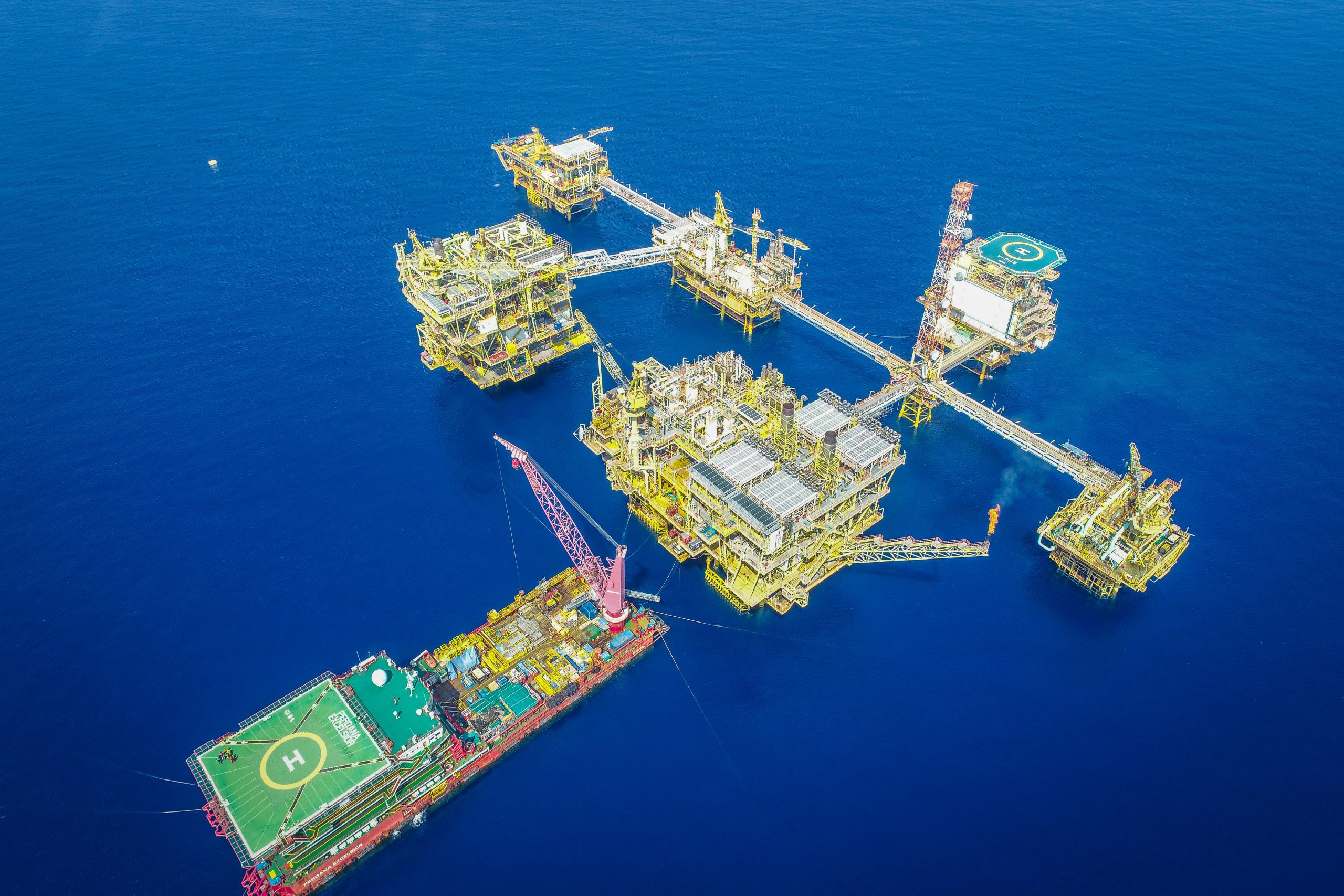 Producción nacional: 90% de PEMEX