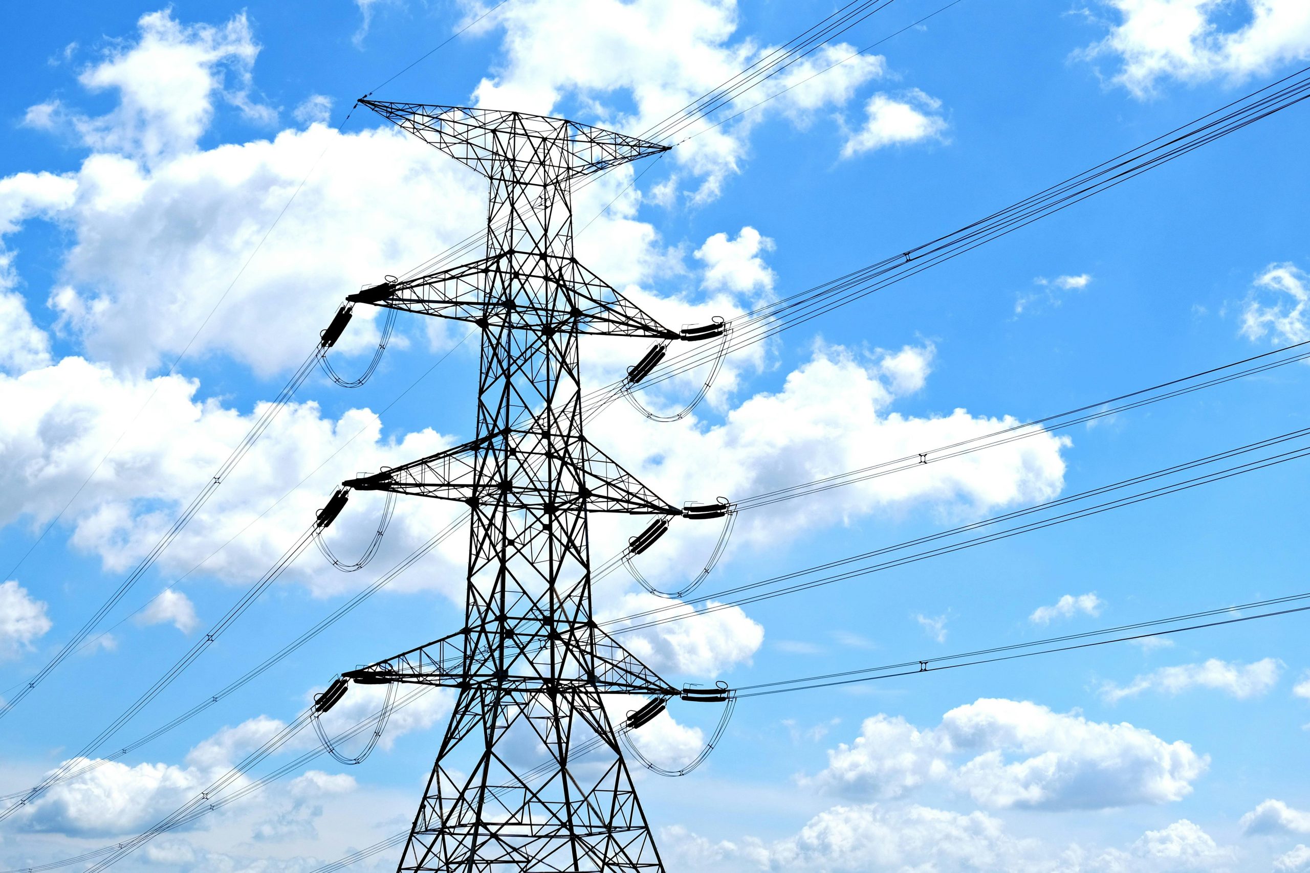 SENER desmiente cancelaciones de proyectos eléctricos