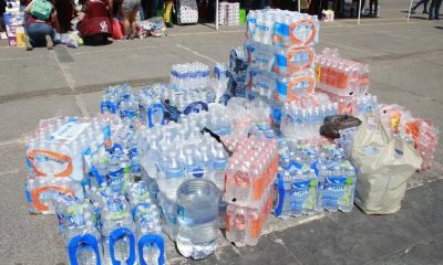 Beber agua embotellada liquida los acuíferos