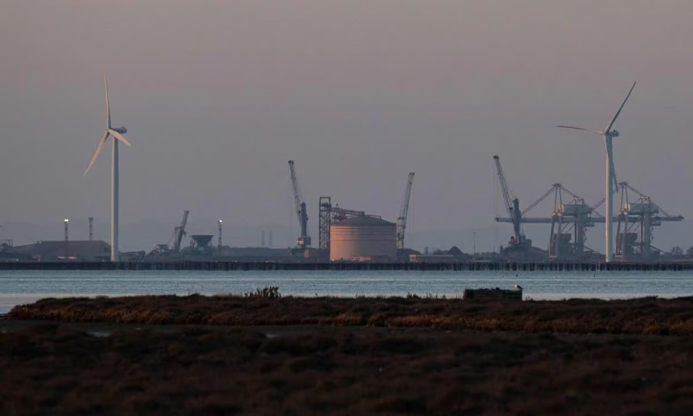 Una veintena de países resguardarán el estrecho de Ormuz