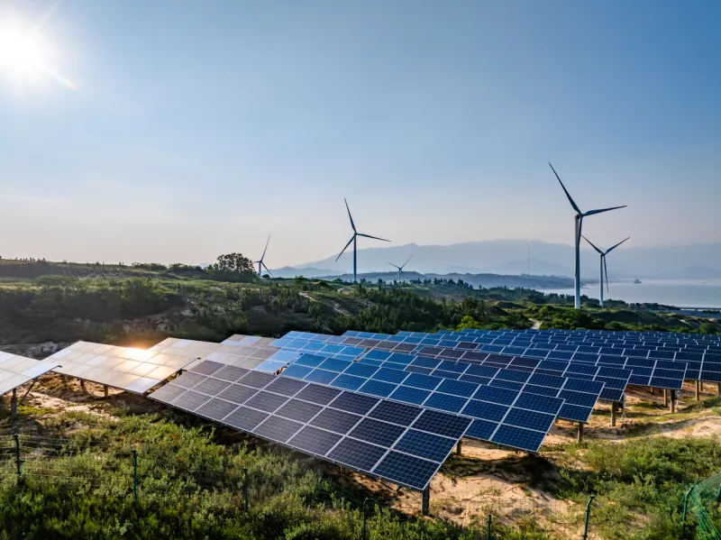 Proyectos mixtos CFE: 26 mil MW en fotovoltaica