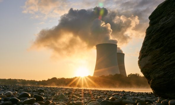 Renovables vs nuclear: Estudio revela costos reales