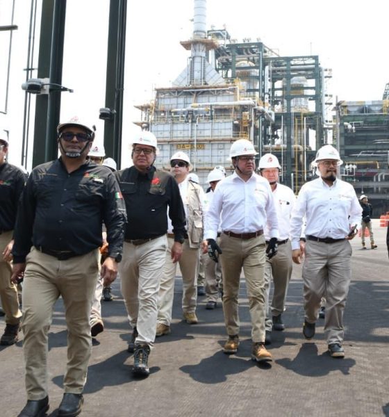 Director de Pemex supervisa Refinería Olmeca en Dos Bocas