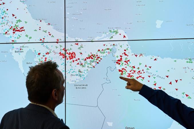 Ormuz en el borde: señales de escalada militar
